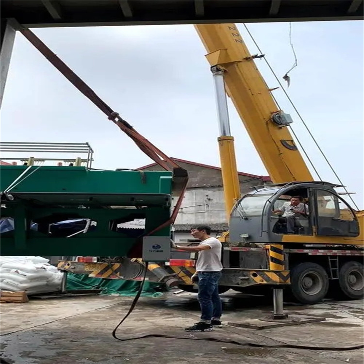 龙湖大吨位吊车租赁应急保障方案|化解突发吊装需求难题